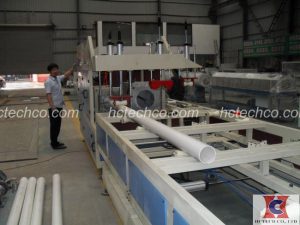 Bơm chân không trong sản xuất nhựa PVC