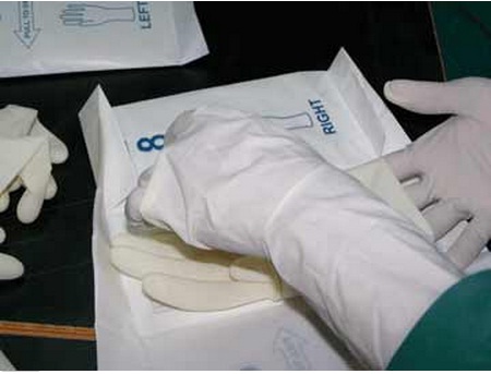 Công nghệ bơm hút chân không khô cho sản xuất thiết bị y tế bằng cao su