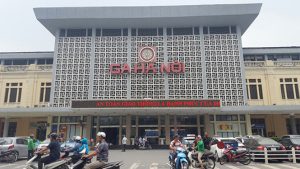 Ga Hà Nội với nhu cầu lắp hệ thống chân không trên toa