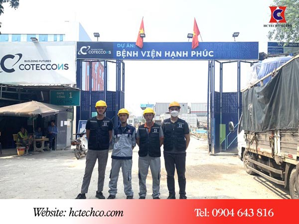 ảnh bàn giao bơm chân không