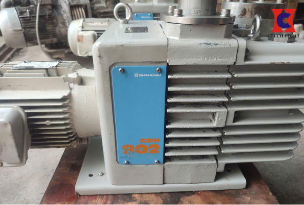 Bơm hút chân không cũ Hitachi GDH-802