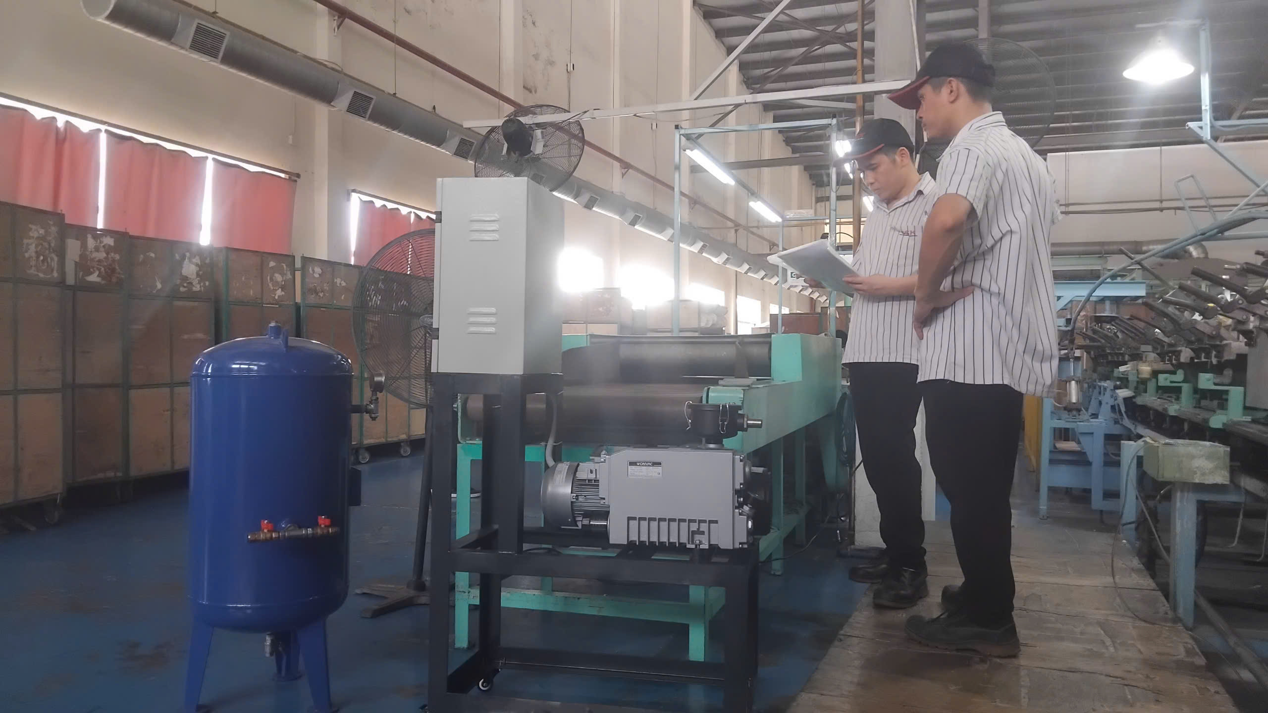 Bàn giao và lắp đặt hệ thống bơm hút chân không cho công ty GSK Việt Nam