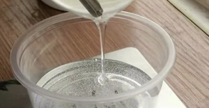 bọt khí trong keo epoxy