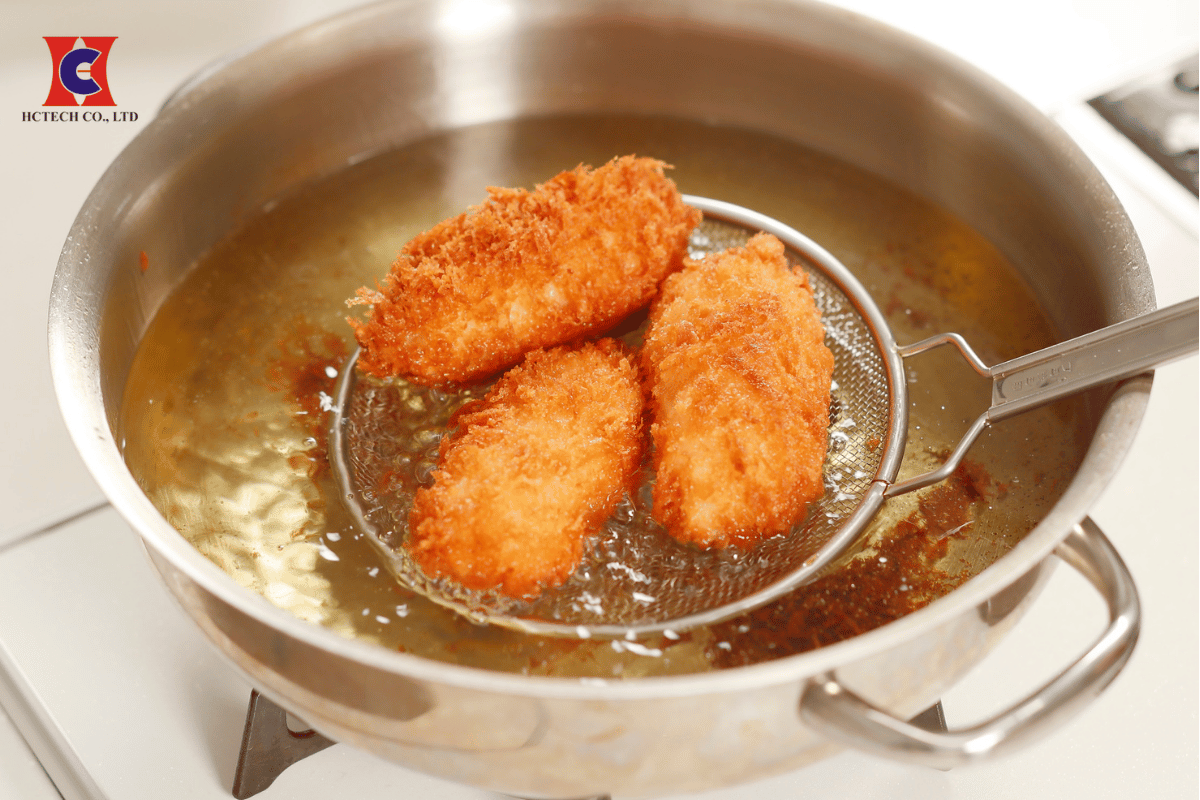 Nhiệt độ sôi của dầu ăn hàng ngày